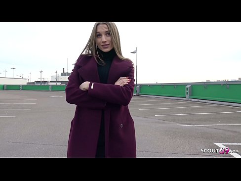 ❤️ VĀCU SKAUTS IR SAPNIS, PIESKARAS STEELE, AUTOSTĀVVIETA TELLTALE UN SEXY PAR NAUDU Krievu porno pie porno lv.xxxtun.ru ❤
