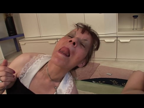 ❤️ Divām vecmāmiņām un vectētiņam ir sekss trijatā Krievu porno pie porno lv.xxxtun.ru ❤