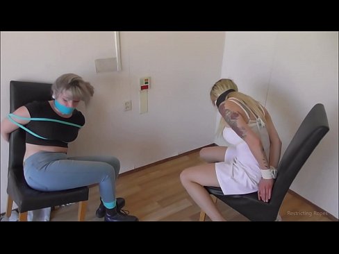 ❤️ Atkarīga / sasietas un ar aizliktām mutēm / damsel in distress Krievu porno pie porno lv.xxxtun.ru ❤