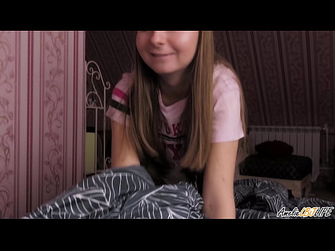 ❤️ Blondīne dziļi sūc savu BFF un saņem spermu mutē Krievu porno pie porno lv.xxxtun.ru ❤