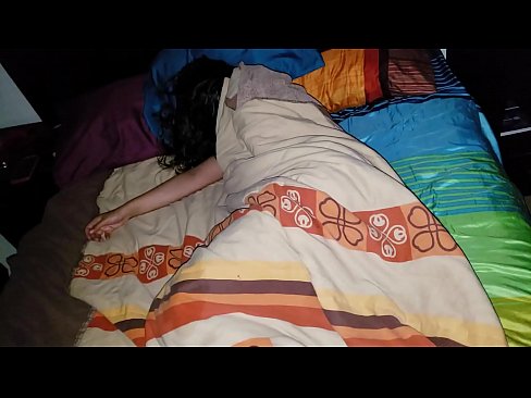 ❤️ Pāvests, kas bārdina savu jauno pamāti, kamēr viņa guļ. Krievu porno pie porno lv.xxxtun.ru ❤
